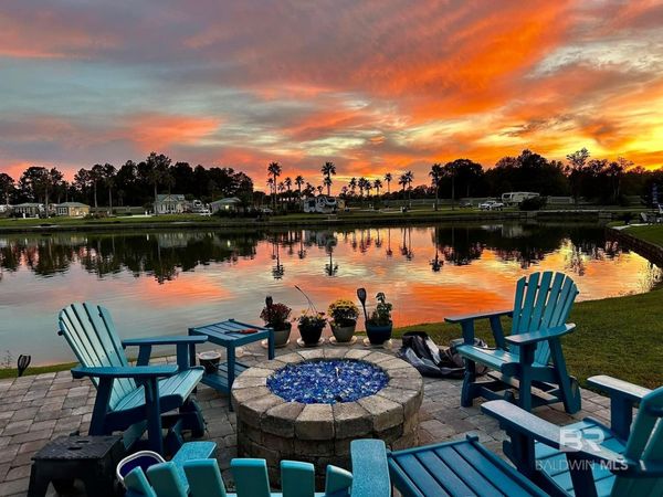 28100 Migratory Way, Elberta, AL 36530