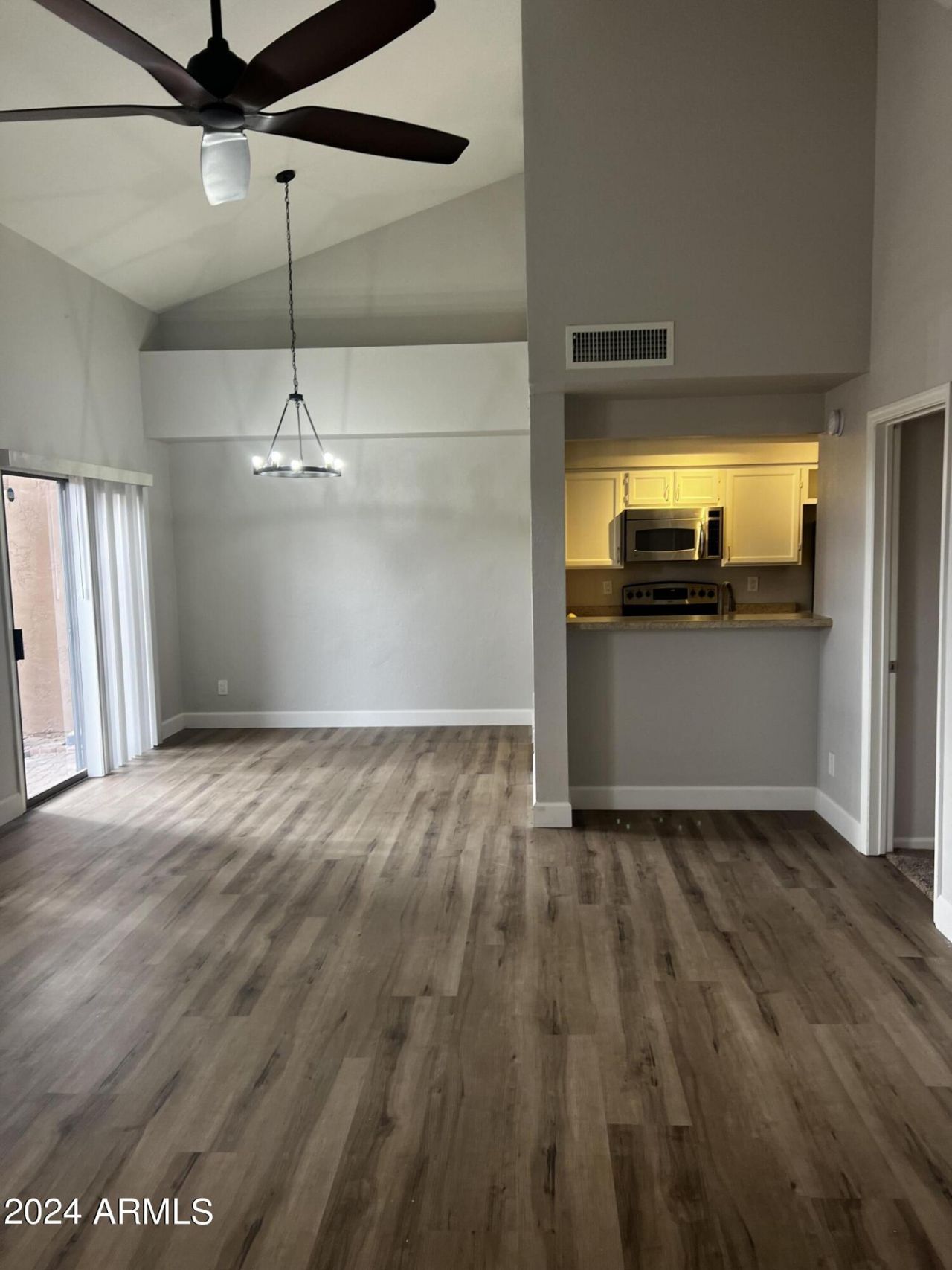 5640 E Bell Road, Unit 1068, Scottsdale, AZ 85254 Main Photo