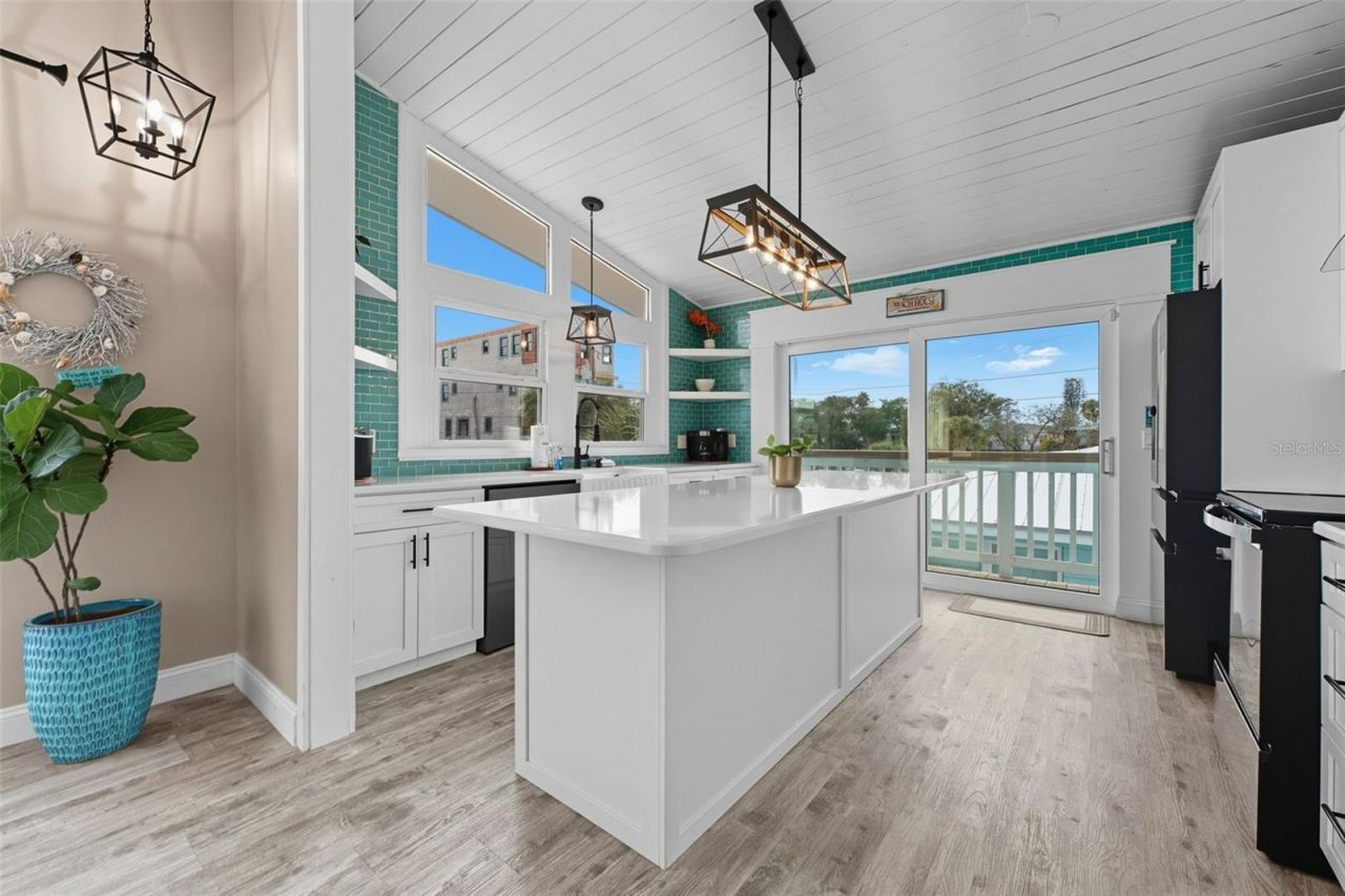 208 Bates Avenue, Indian Rocks Beach, FL 33785 Photo