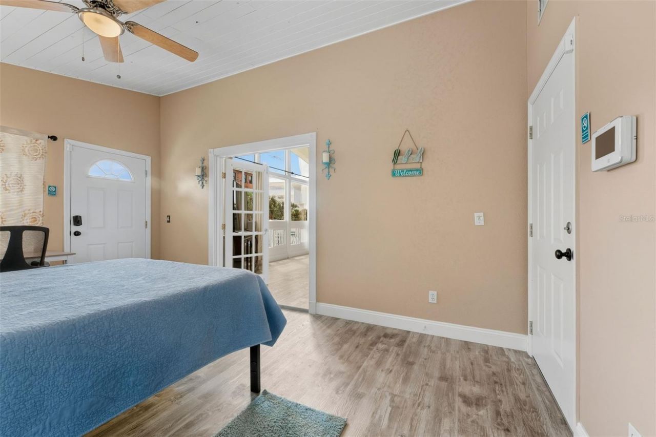 208 Bates Avenue, Indian Rocks Beach, FL 33785 Photo