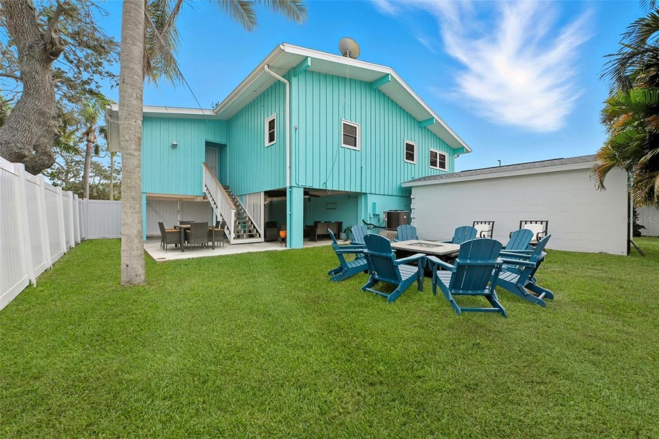 208 Bates Avenue, Indian Rocks Beach, FL 33785 Photo