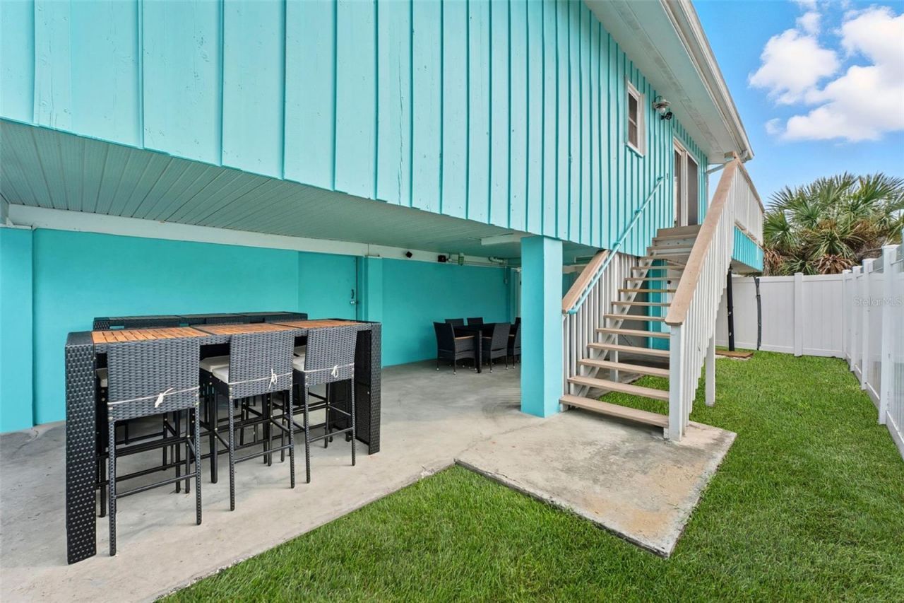 208 Bates Avenue, Indian Rocks Beach, FL 33785 Photo
