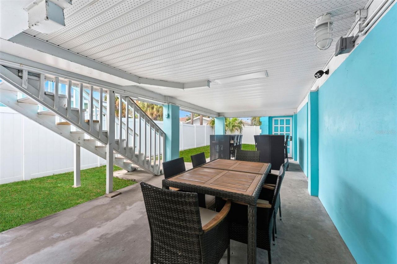 208 Bates Avenue, Indian Rocks Beach, FL 33785 Photo