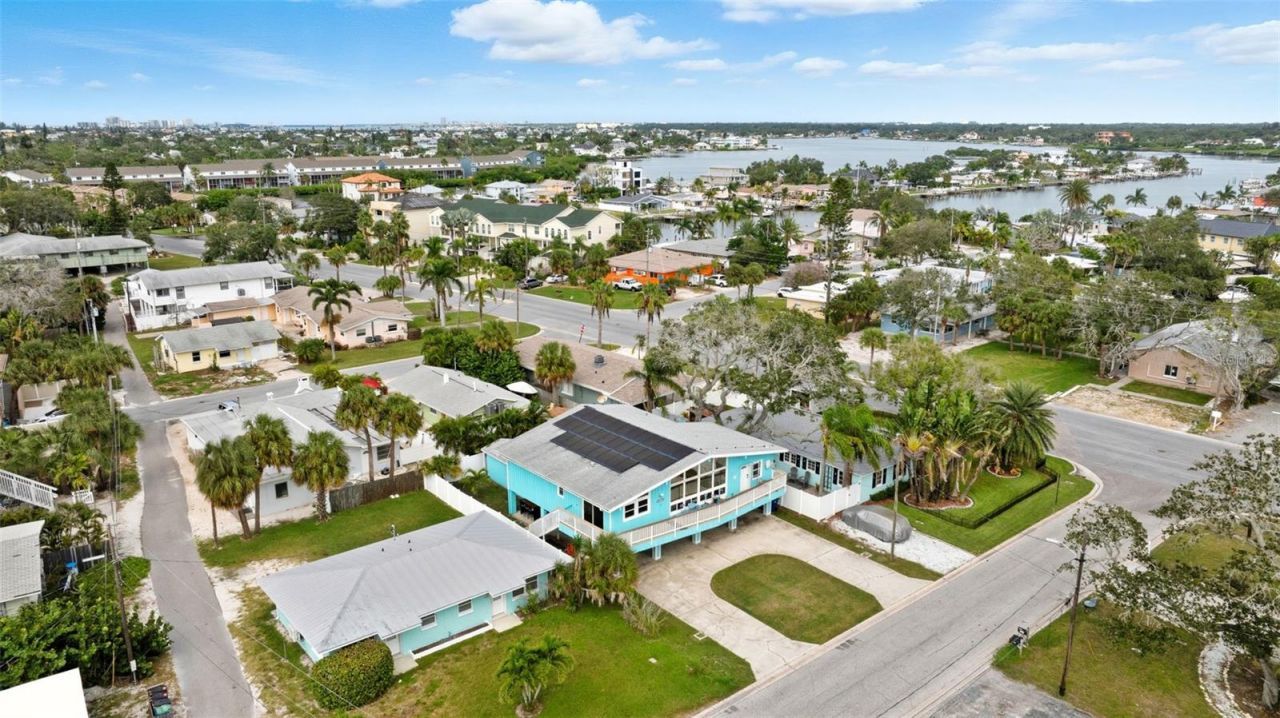 208 Bates Avenue, Indian Rocks Beach, FL 33785 Photo
