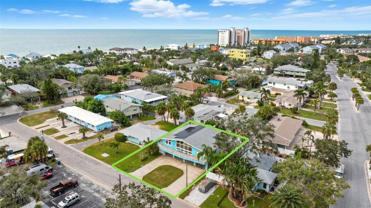 208 Bates Avenue, Indian Rocks Beach, FL 33785 Photo