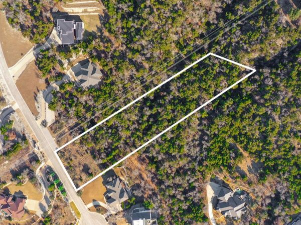 816 Laughing Dog CT, Leander, TX 78641