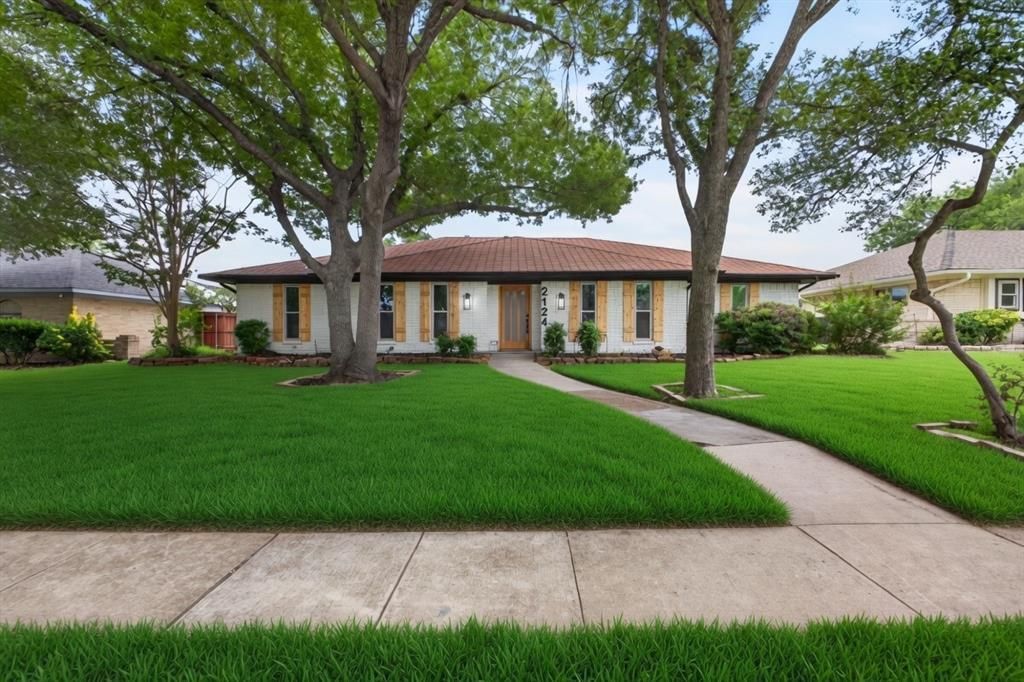 2124 Parkhaven Drive, Plano, TX 75075 Main Photo
