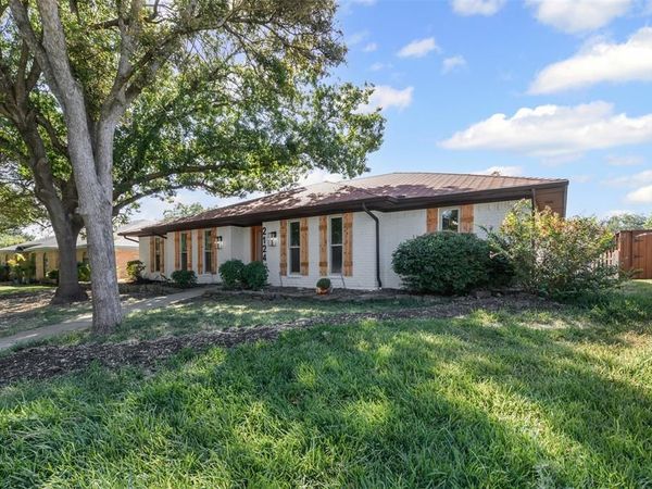 2124 Parkhaven Drive, Plano, TX 75075