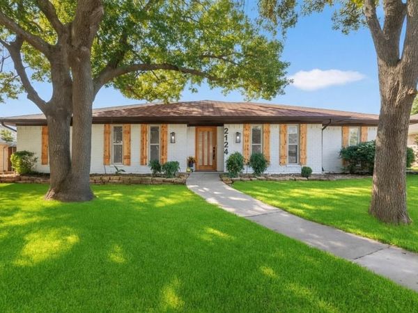 2124 Parkhaven Drive, Plano, TX 75075