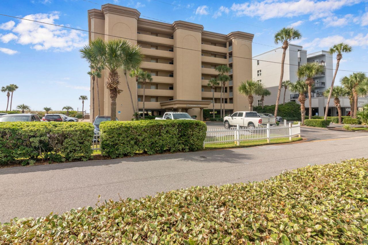 774 Sundial Court, Unit 104, Fort Walton Beach, FL 32548 Main Photo