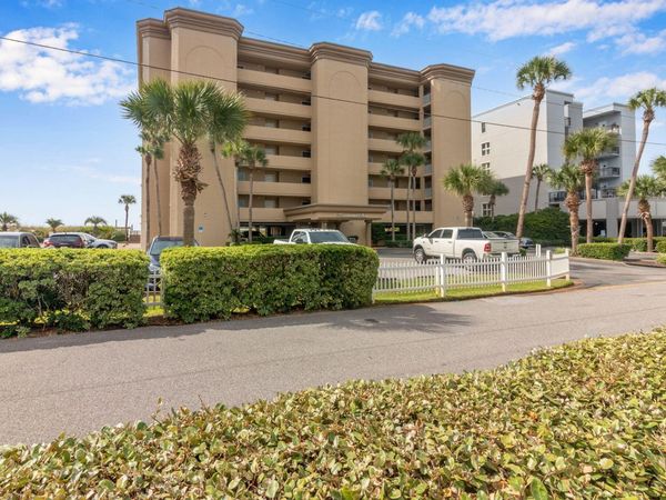 774 Sundial Court, Unit 104, Fort Walton Beach, FL 32548