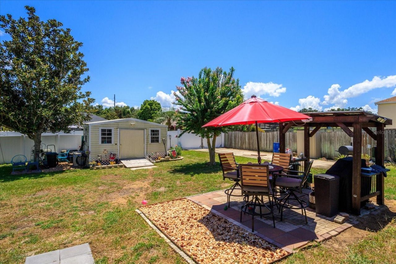 13500 Biscayne Drive, Grand Island, FL 32735 Photo