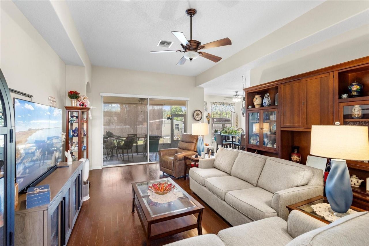 13500 Biscayne Drive, Grand Island, FL 32735 Photo