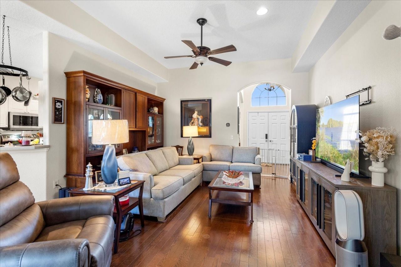 13500 Biscayne Drive, Grand Island, FL 32735 Photo