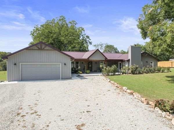 24590 S 600 Road, Grove, OK 74344