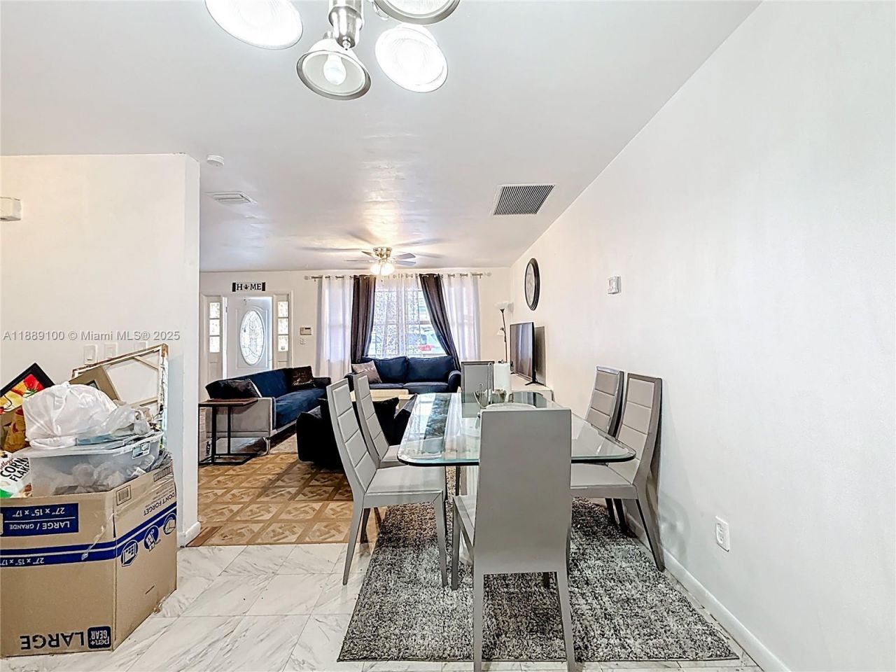 605 NE 164th St, Miami, FL 33162 Photo