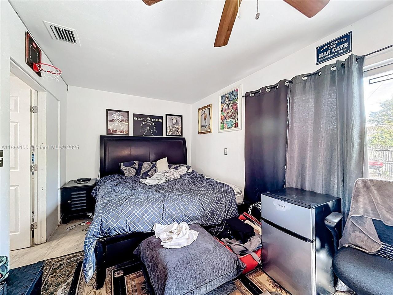 605 NE 164th St, Miami, FL 33162 Photo