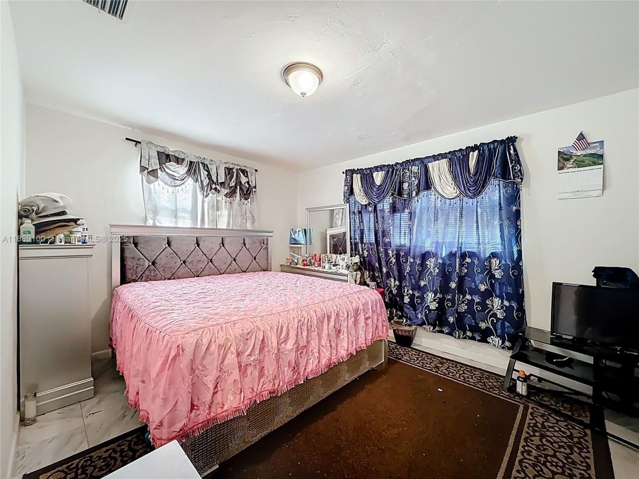 605 NE 164th St, Miami, FL 33162 Photo