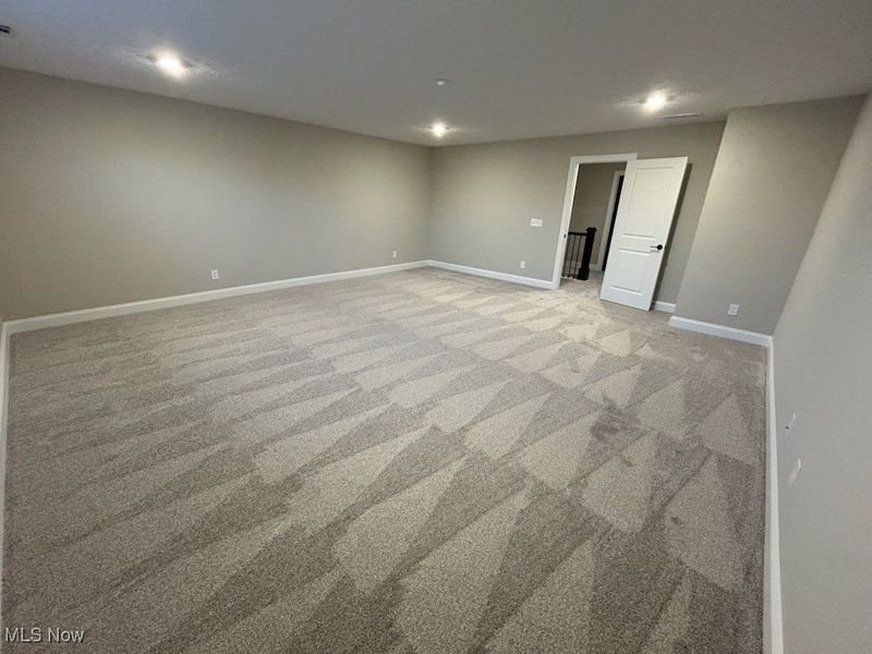 1396 Tullamore Trail, Wadsworth, OH 44281 Photo 9