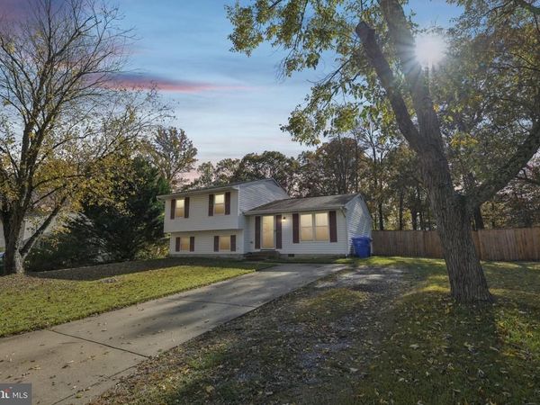 6 CASTLETOWN COURT, WALDORF, MD 20602