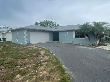 11711 W BAYSHORE DRIVE, CRYSTAL RIVER, FL 34429
