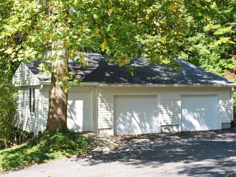 13170 Caves Road, Chesterland, OH 44026 Photo 33