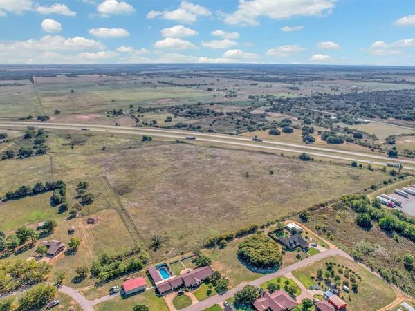 E Massey Road, Sayre, OK 73662