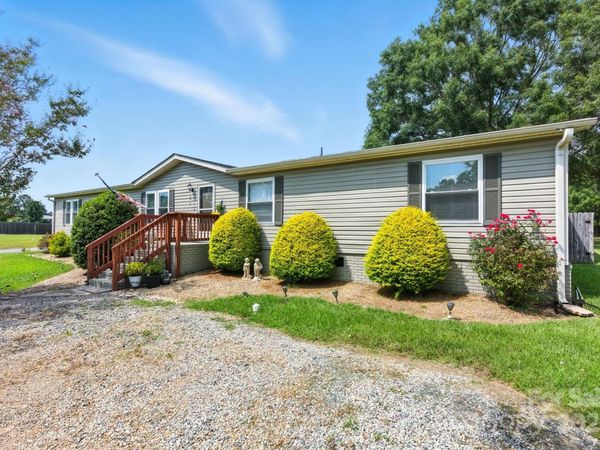 1001 Olde Creek Trail, Concord, NC 28025