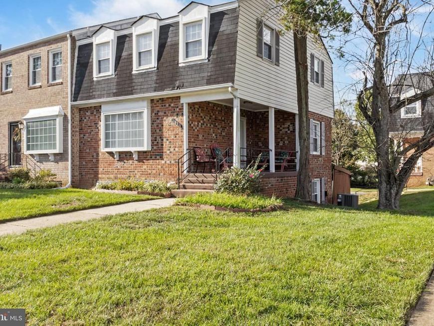 83 Watkins Park Drive, Unit 42, Upper Marlboro, MD 20774 Main Photo