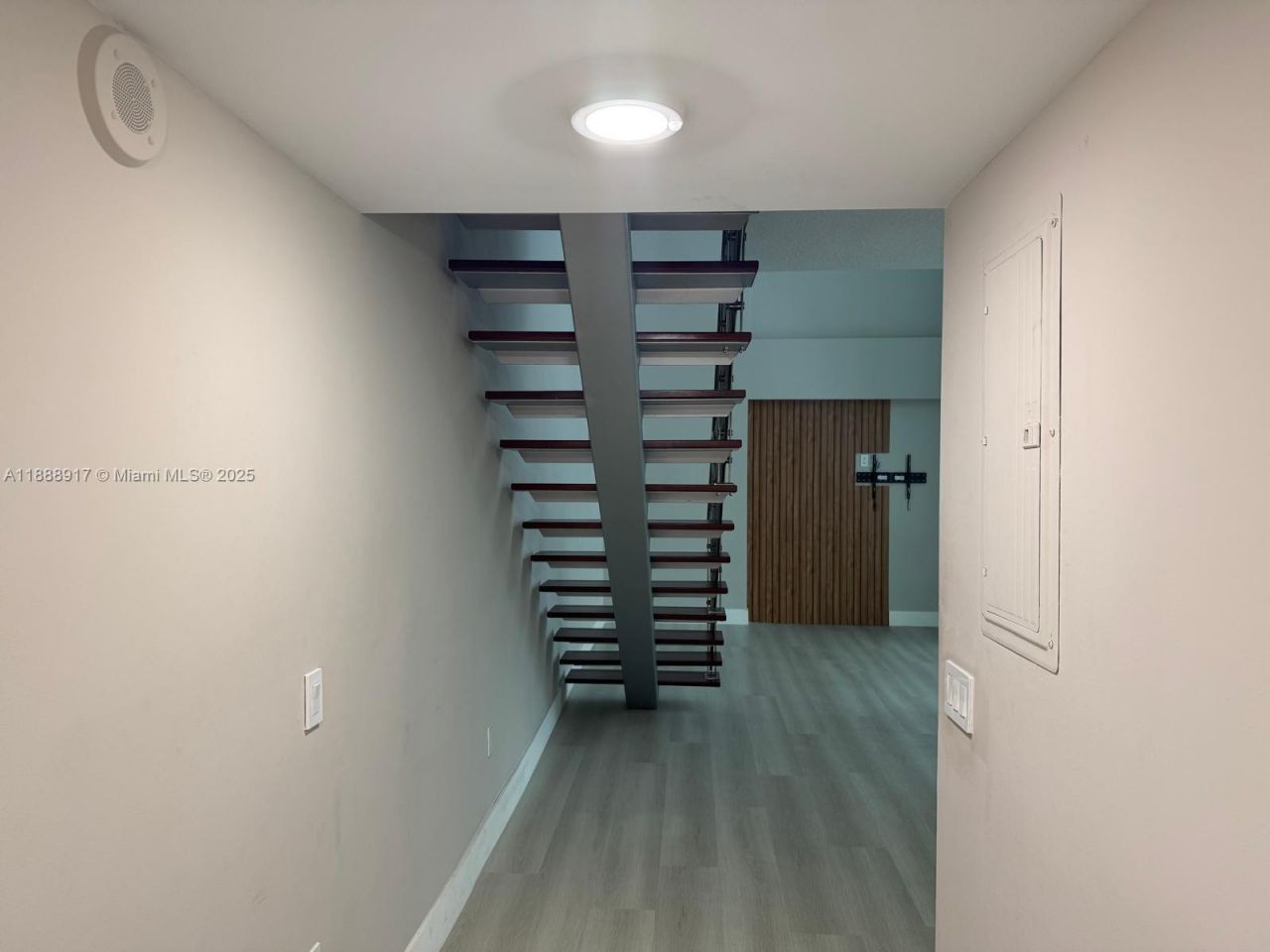 41 SE 5th St, Unit 501, Miami, FL 33131 Photo