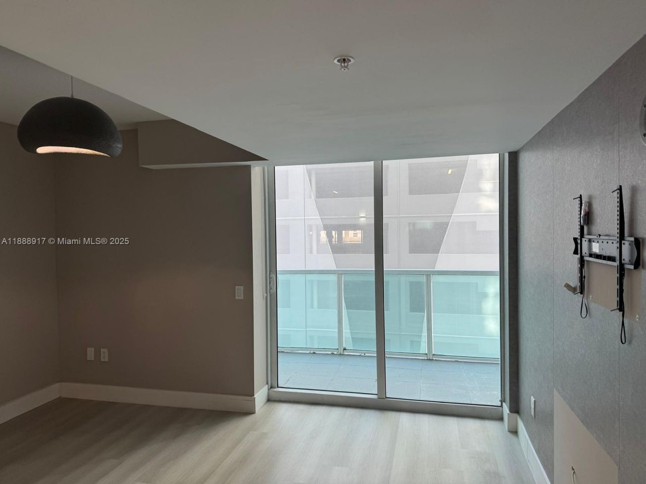 41 SE 5th St, Unit 501, Miami, FL 33131 Photo