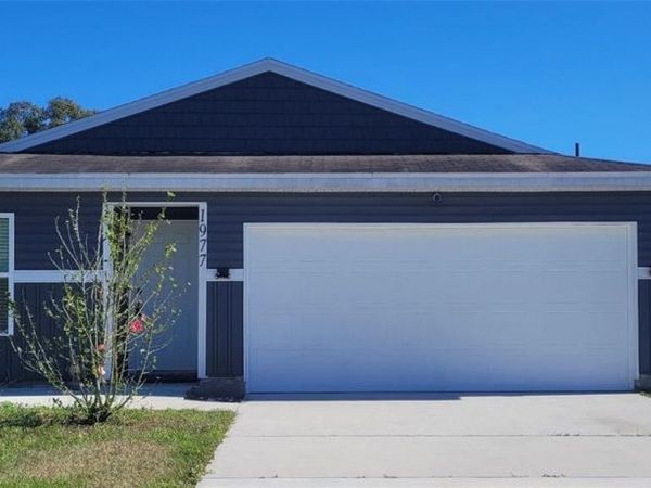 1977 SE Floresta Dr, Port St. Lucie, FL 34983