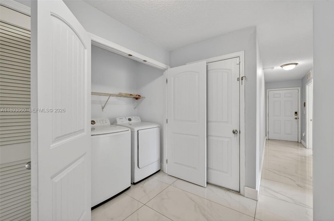 1977 SE Floresta Dr, Port Saint Lucie, FL 34983 Photo