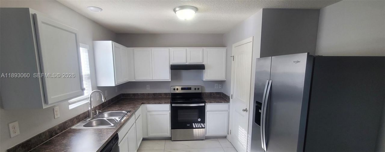 1977 SE Floresta Dr, Port Saint Lucie, FL 34983 Photo