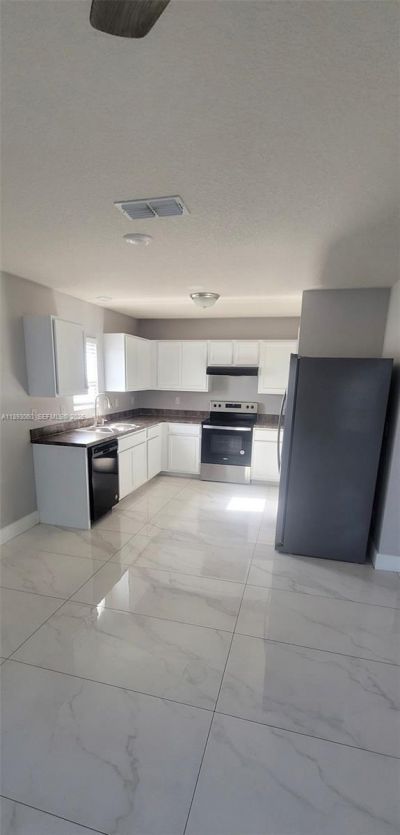 1977 SE Floresta Dr, Port Saint Lucie, FL 34983 Photo