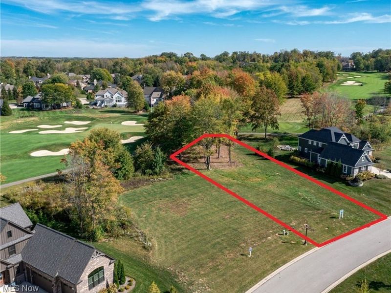 640 Club Drive W, Aurora, OH 44202 Photo 3