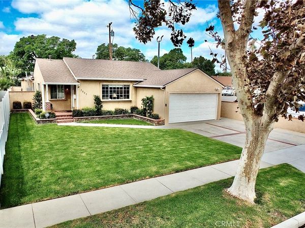 3903 N Studebaker, Long Beach, CA 90808