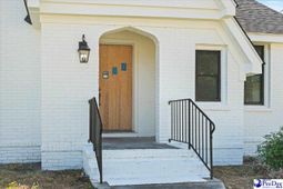 910 W Evans St photo 4