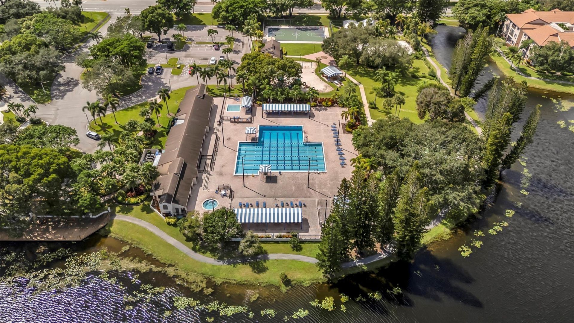 2737 NW 42nd Avenue, Unit 2737, Coconut Creek, FL 33066 Photo