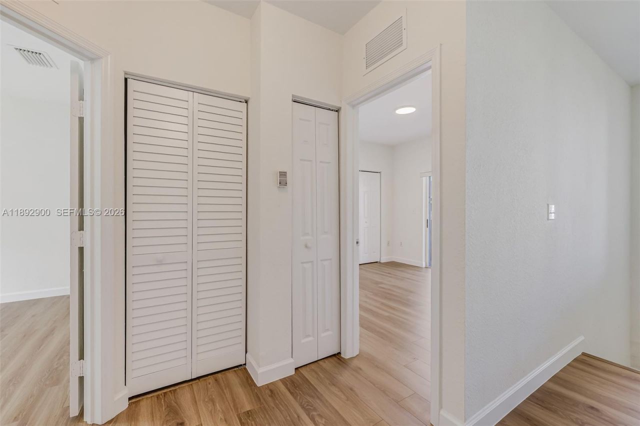 1947 SE 23rd Rd, Homestead, FL 33035 Photo