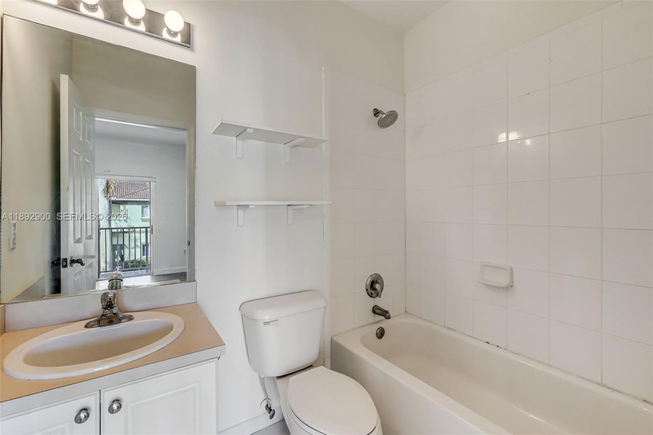 1947 SE 23rd Rd, Homestead, FL 33035 Photo