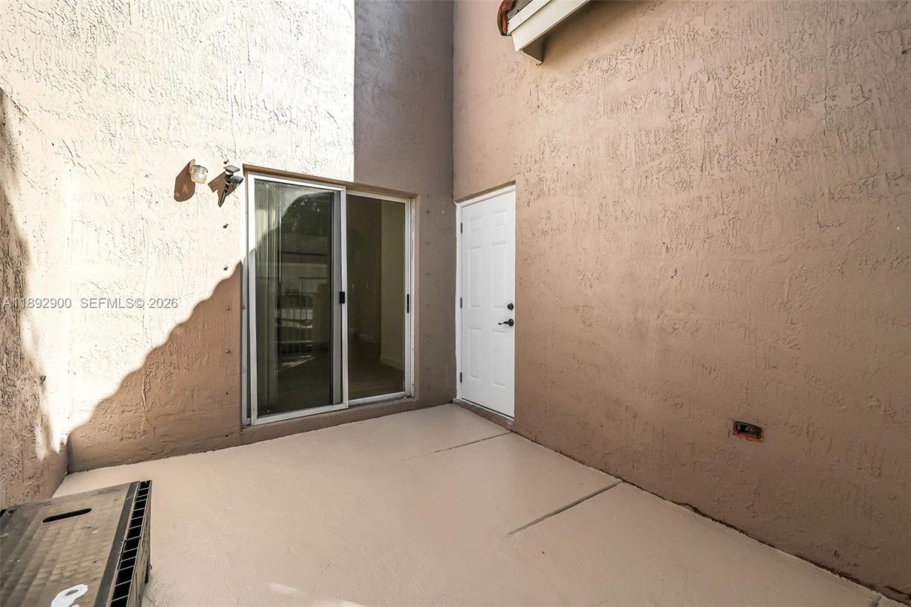 1947 SE 23rd Rd, Homestead, FL 33035 Photo