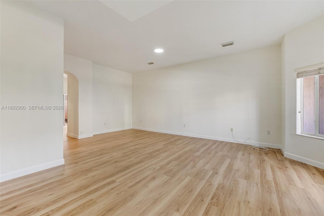 1947 SE 23rd Rd, Homestead, FL 33035 Photo