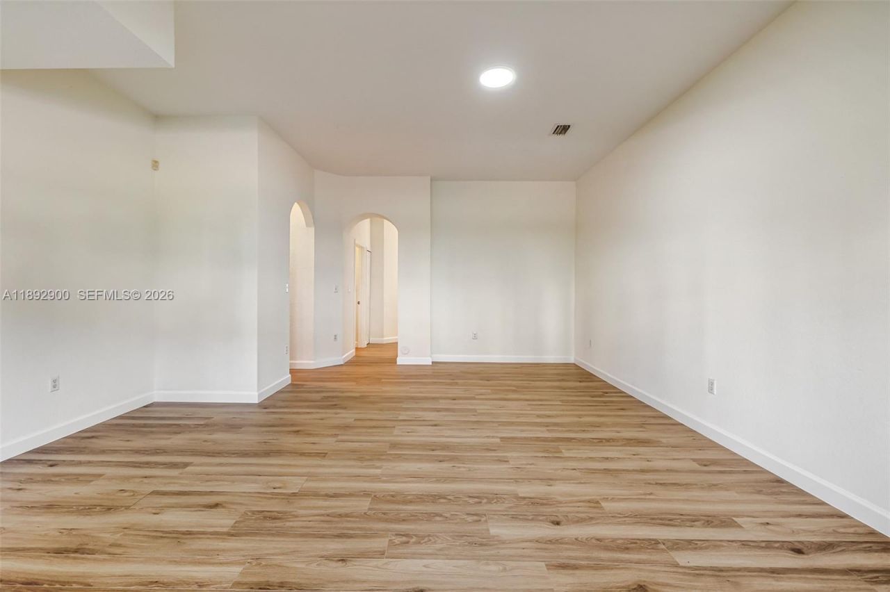 1947 SE 23rd Rd, Homestead, FL 33035 Photo