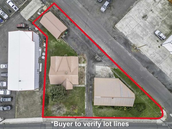 557-559 Thain Rd, Lewiston, ID 83501