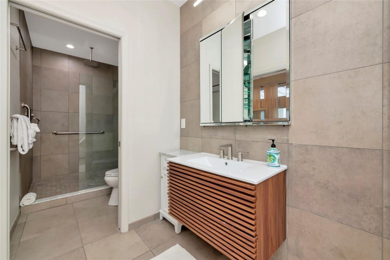 1345 2nd Street, Sarasota, FL 34236 Photo