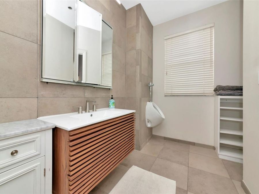 Property Image 83