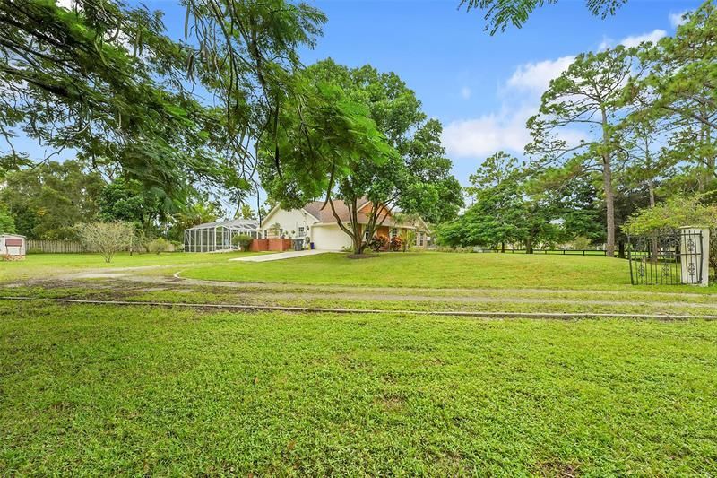 18392 N 48th Avenue, Loxahatchee, FL 33470 Photo