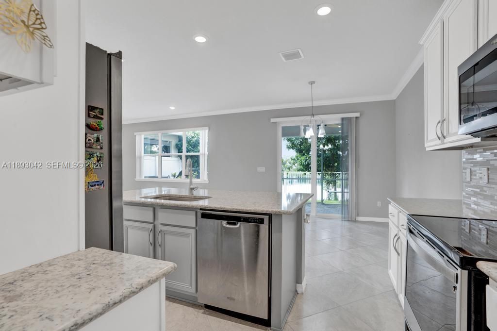 1422 Silk Oak Dr, Hollywood, FL 33021 Photo