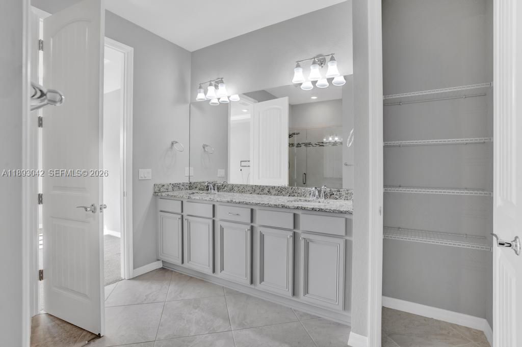 1422 Silk Oak Dr, Hollywood, FL 33021 Photo